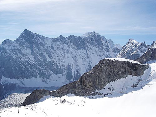 Pohled z vrcholu Aiguille du Triolet