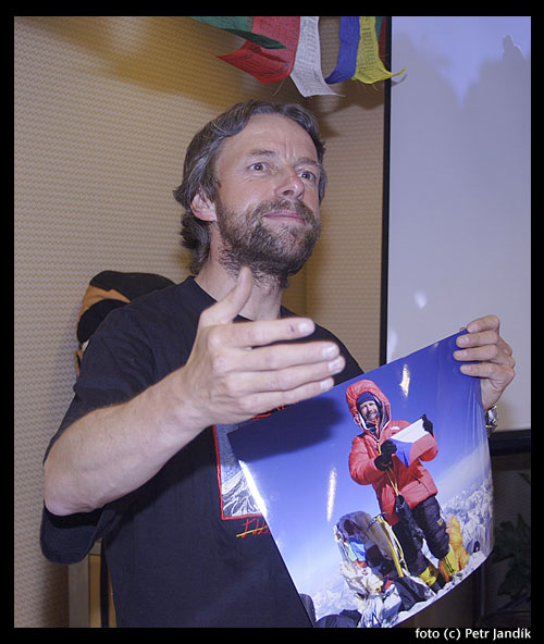Pavel Bém s vrcholovou fotkou