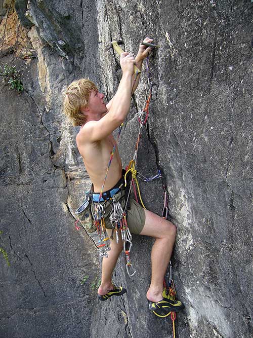 Yangshuo, Birdman (Ptačí muž), Czech line, osazování jednoho z nýtů, samozřejmě odspodu