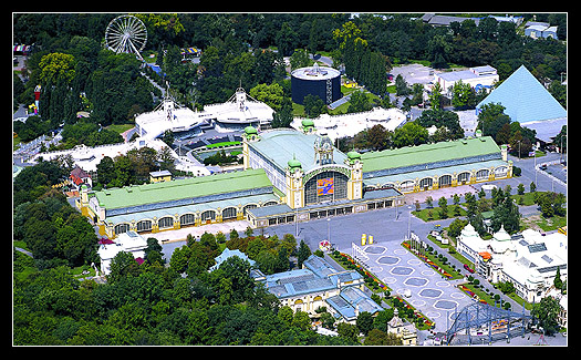 HOLIDAY WORLD 2008