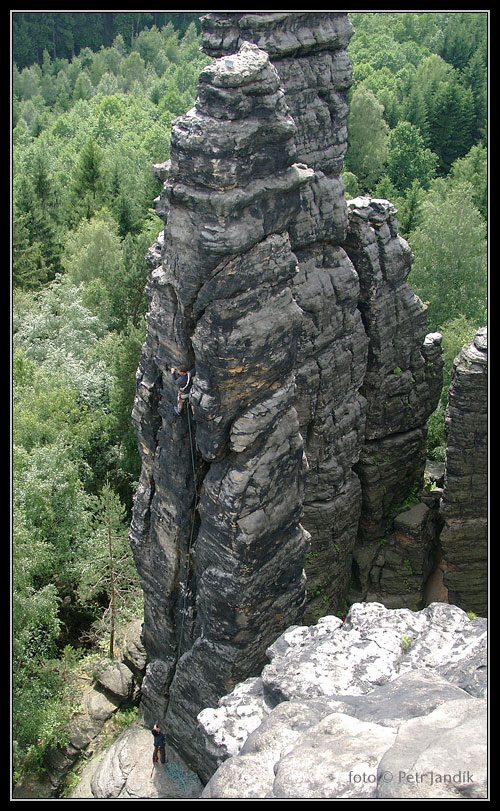 Chinesischer Turm, Alter Weg, hrana vpravo je Ostkante VIIb