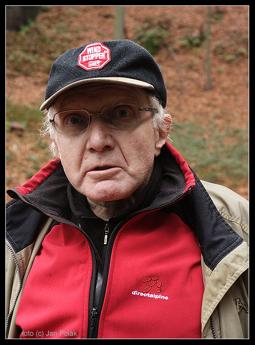 Vašek Širl
Rozloučení se Standou Šilhánem - Symbolický památník ve Skaláku 16. 11. 2008