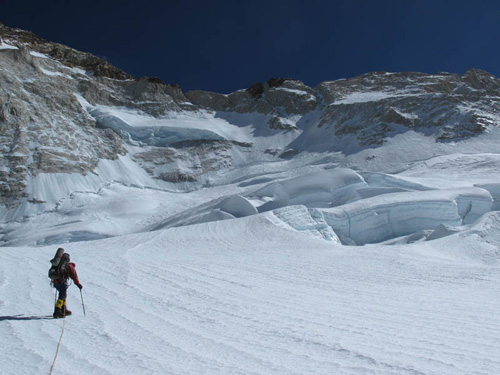 Na cestě do C2 (6900 m)