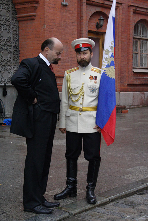 Lenin v družném pokecu s třídním nepřítelem