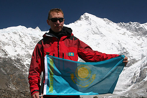 Boris Dedeško, Cho Oyu s kazašskou cestou v pozadí