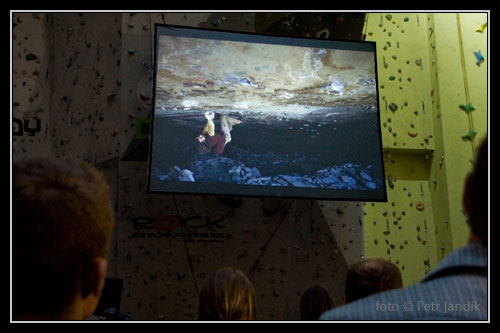 <!--Chris Sharma - SmíchOff-->Chris ve Fintess the Witness