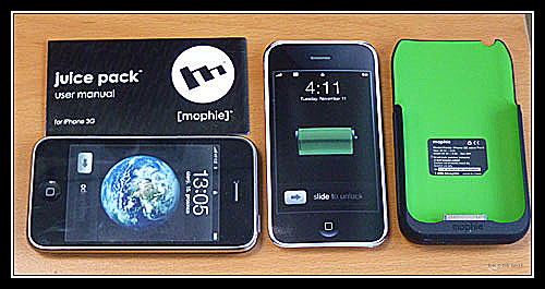 Manuál, skutečný telefon, papírový telefon a JuicePack, foto Petr Jandík