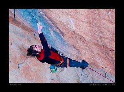 Adam Ondra v cestě Golpe de estado
