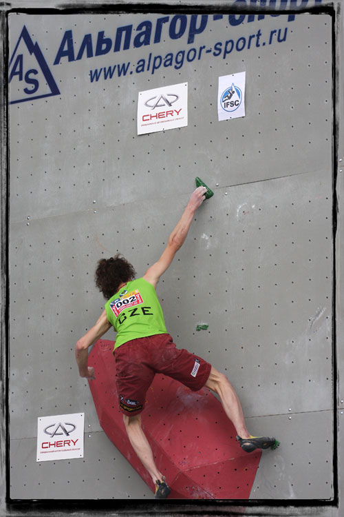 Adam Ondra na boulderu 5