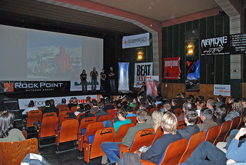 Banff world tour - pohled do sálu