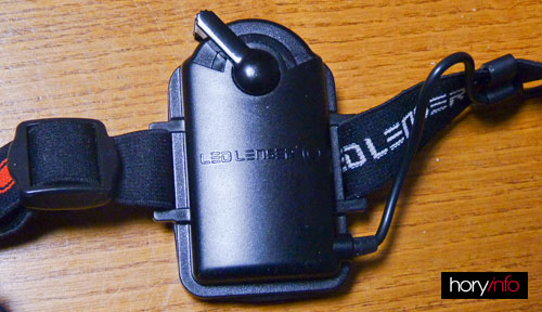 LED LENSER - pouzdro na baterie a regulační páka