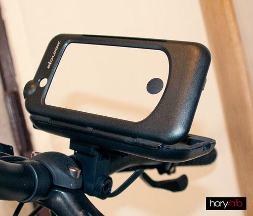 Bike Mount na řídítkách uchycený na našrobovaném držáku