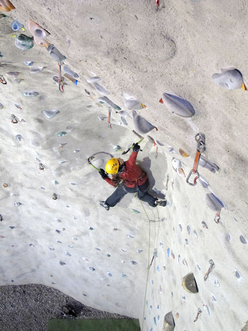 Drytooling cup, Gutovka