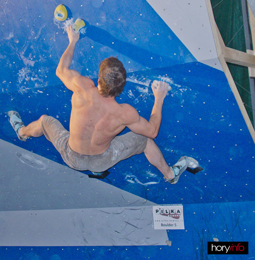 Boulder X, Jirous na pětce
