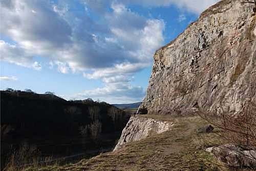 Alkazar, prostřední patro