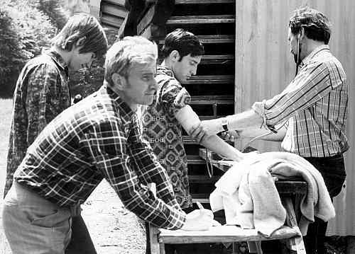 Mirčan jako trenér repre roku 1975: zleva Andrej Belica, Mirčan, Igor Koller, Dr. Chládek