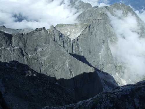 Via Bonatti na Puntu S Annu hned vedle