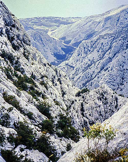 Velika Paklenica z Aniča Kuk