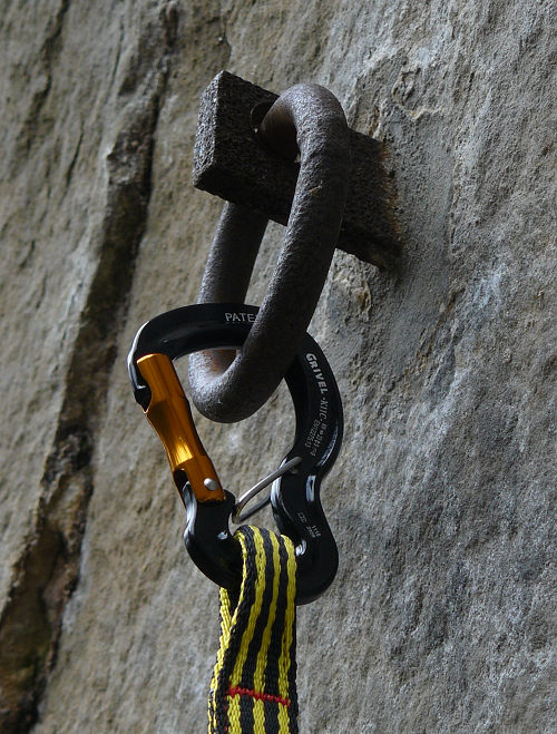 Grivel_CAPTIVE
