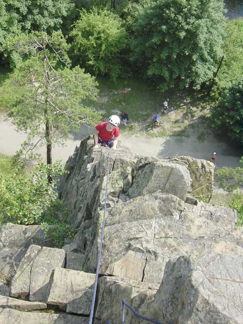 Vršek cesty KG