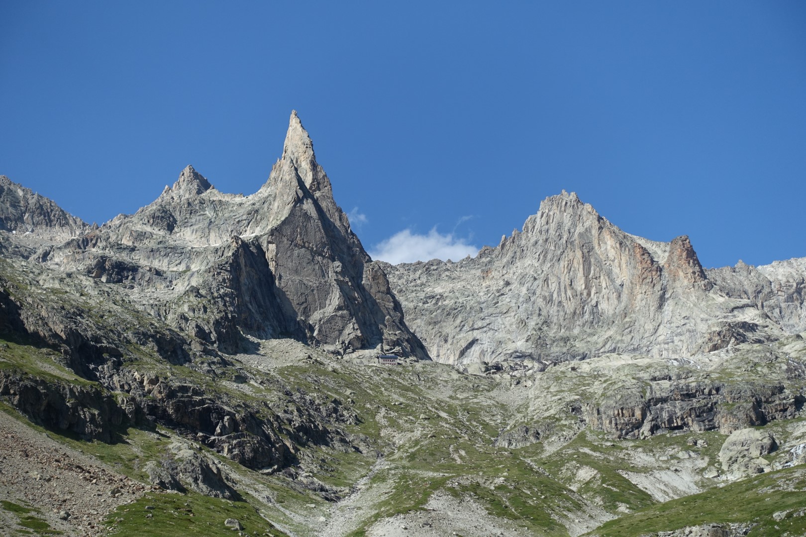 Dibona a l'Aiguille Orientale du Soreiller